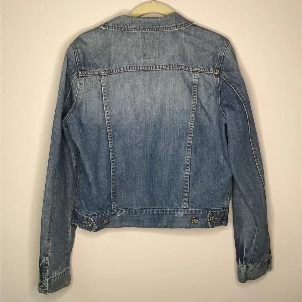 Hot Kiss Womens Medium Wash Denim Trucker Jacket Y2K Coastal Cowgirl Grunge Boho